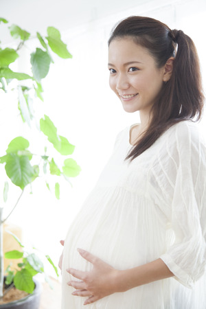 妊娠中の日本ならではの風習・マナーと現代的な健康管理