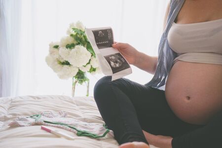 妊娠中の養生と赤ちゃんのための栄養指導