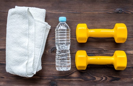 畳の上でもできる！道具不要のシンプル筋トレ大全