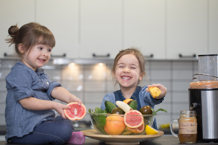 子どもの健康と成長を守る民間療法：優しいハーブの使い方
